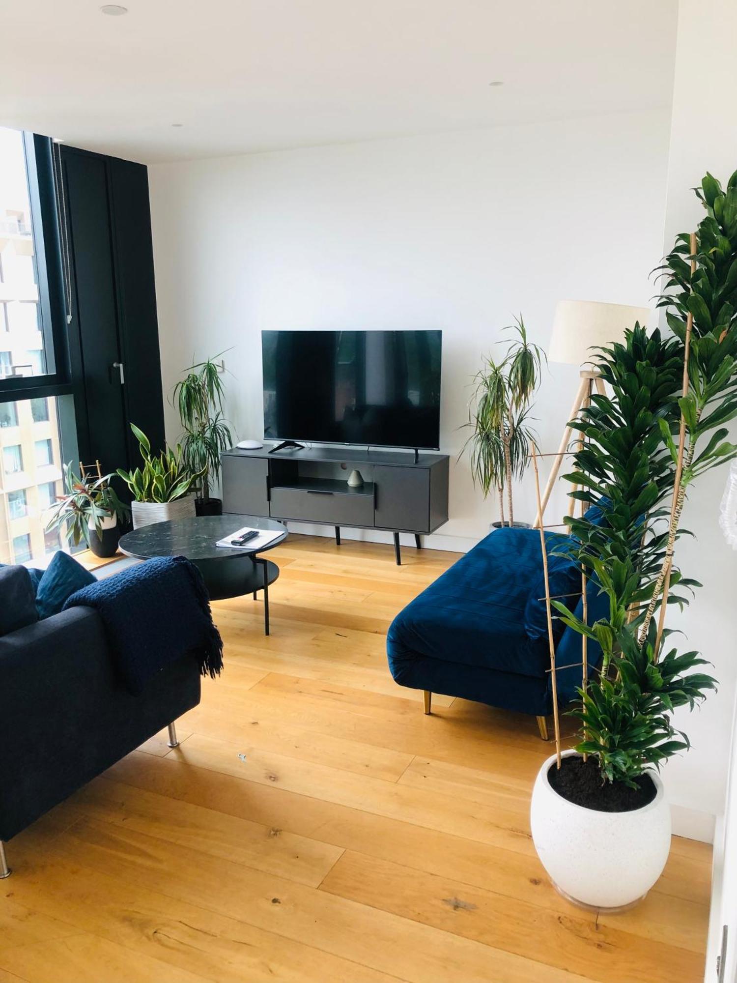 Luxury 2 Bedroom Apartment 20 Min From Central لندن المظهر الخارجي الصورة